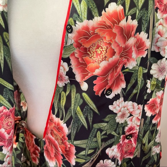 We are HAH Perfectly Tailored Satin Midi Wrap Dress 'Flock Together' Noir Large - Picture 8 of 12